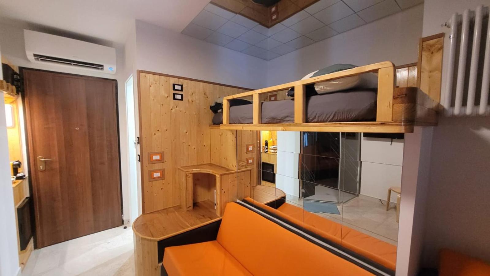 4roomz Couette-café 3*