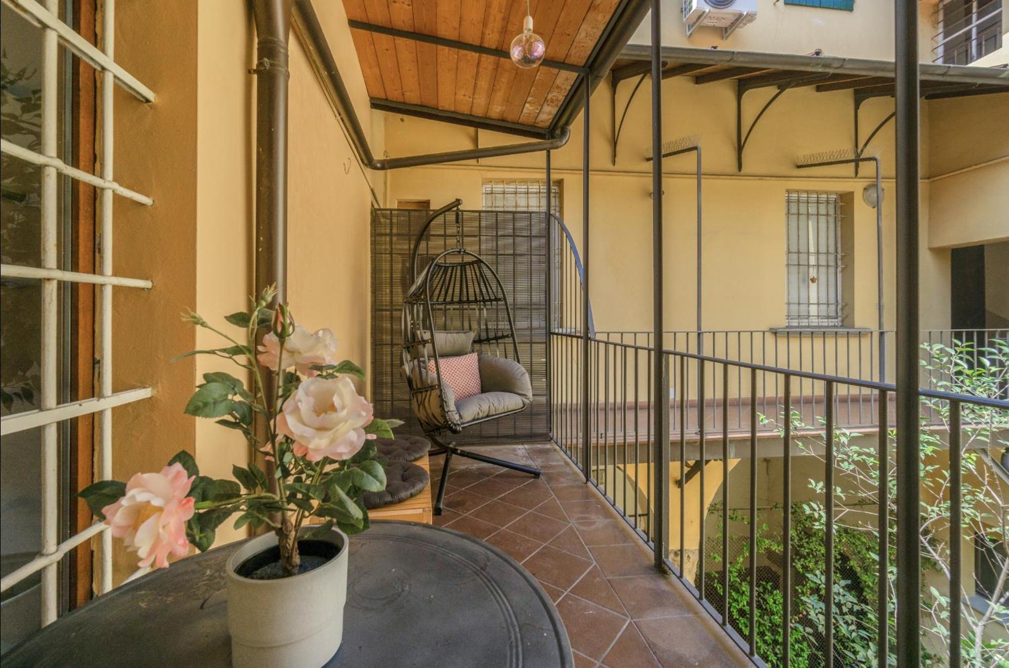 Bright Design House In The Heart Of * Bologna