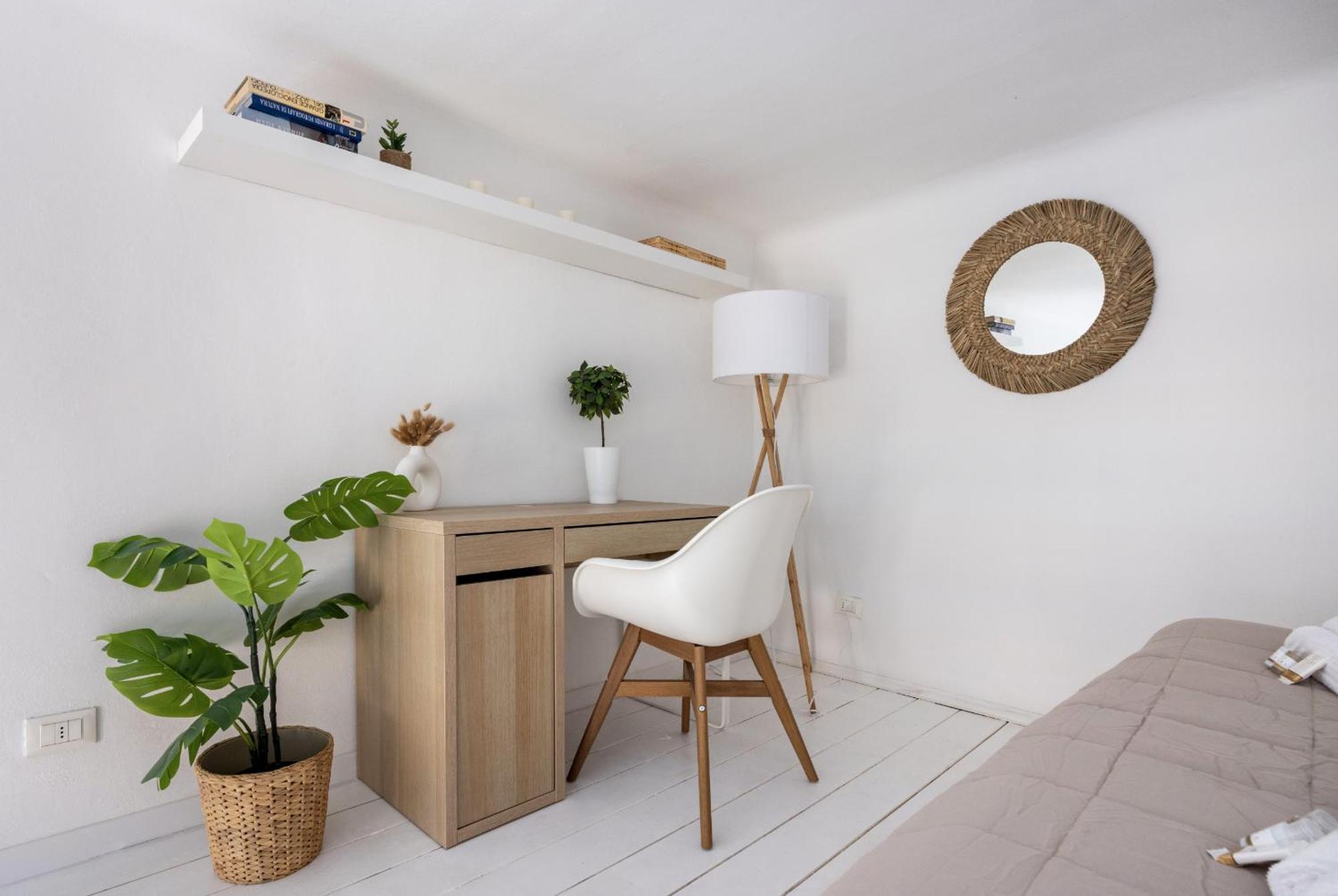 Bright Design House In The Heart Of Bologna