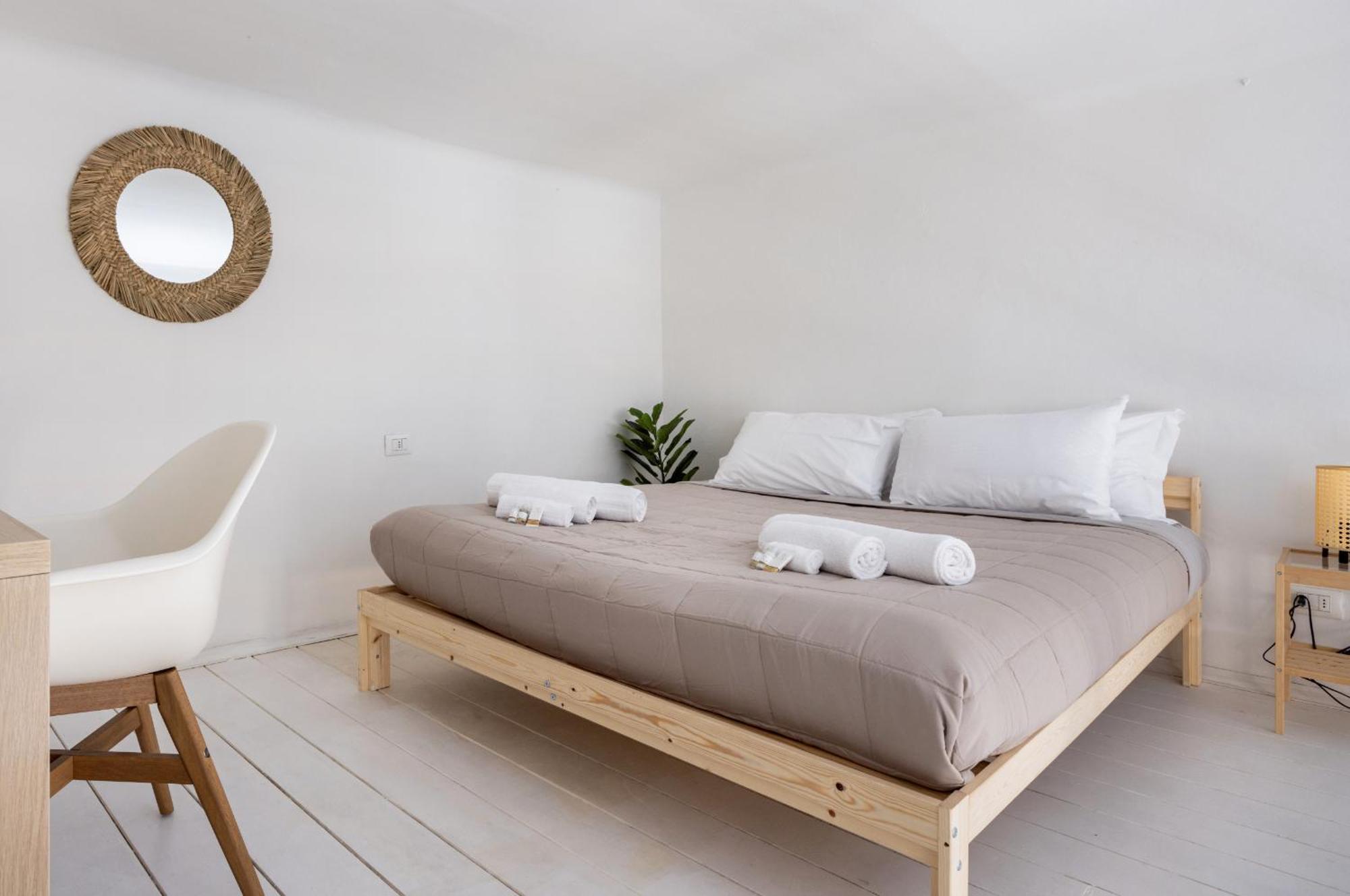 Bright Design House In The Heart Of Bologna