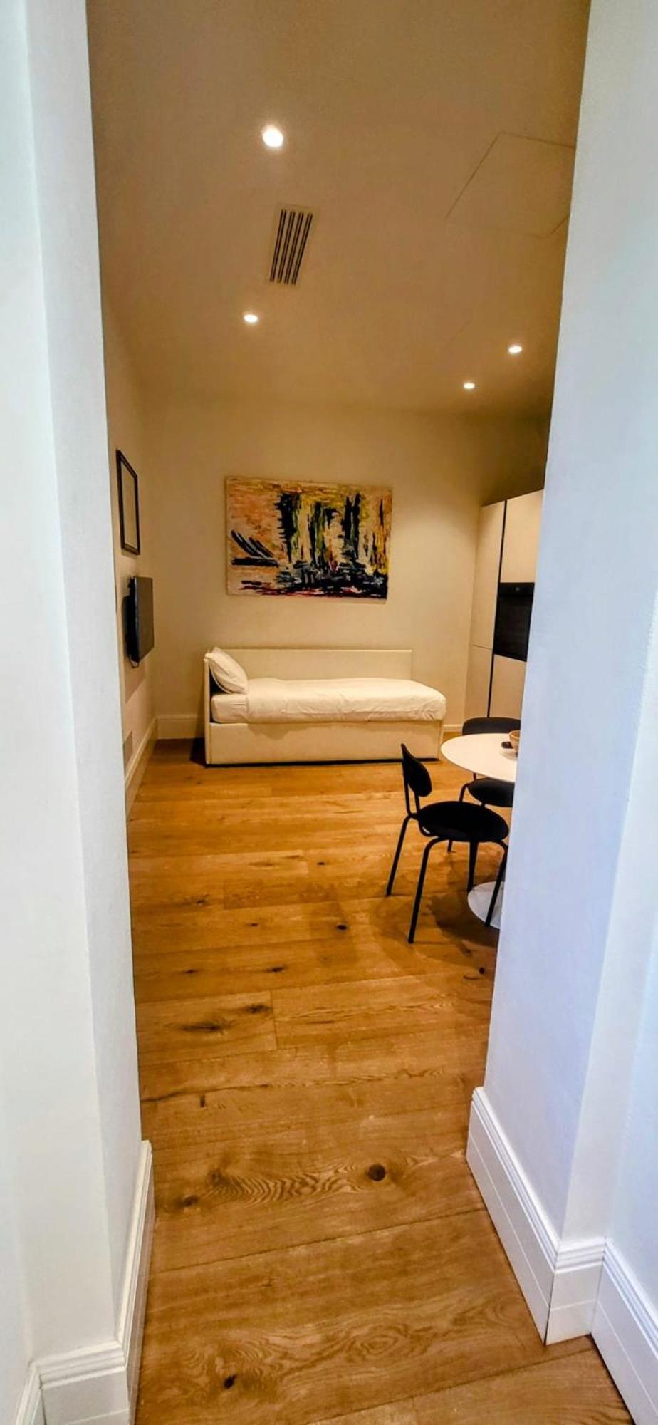 Dante's Heaven Apartment *