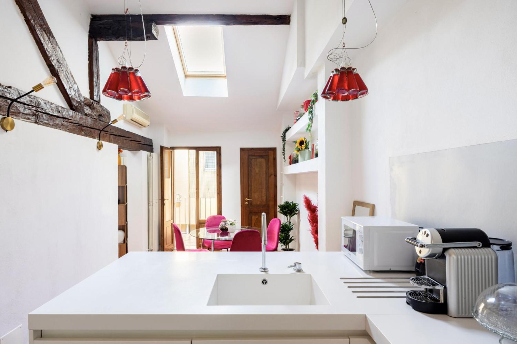 Appartamento Bright Design House In The Heart Of