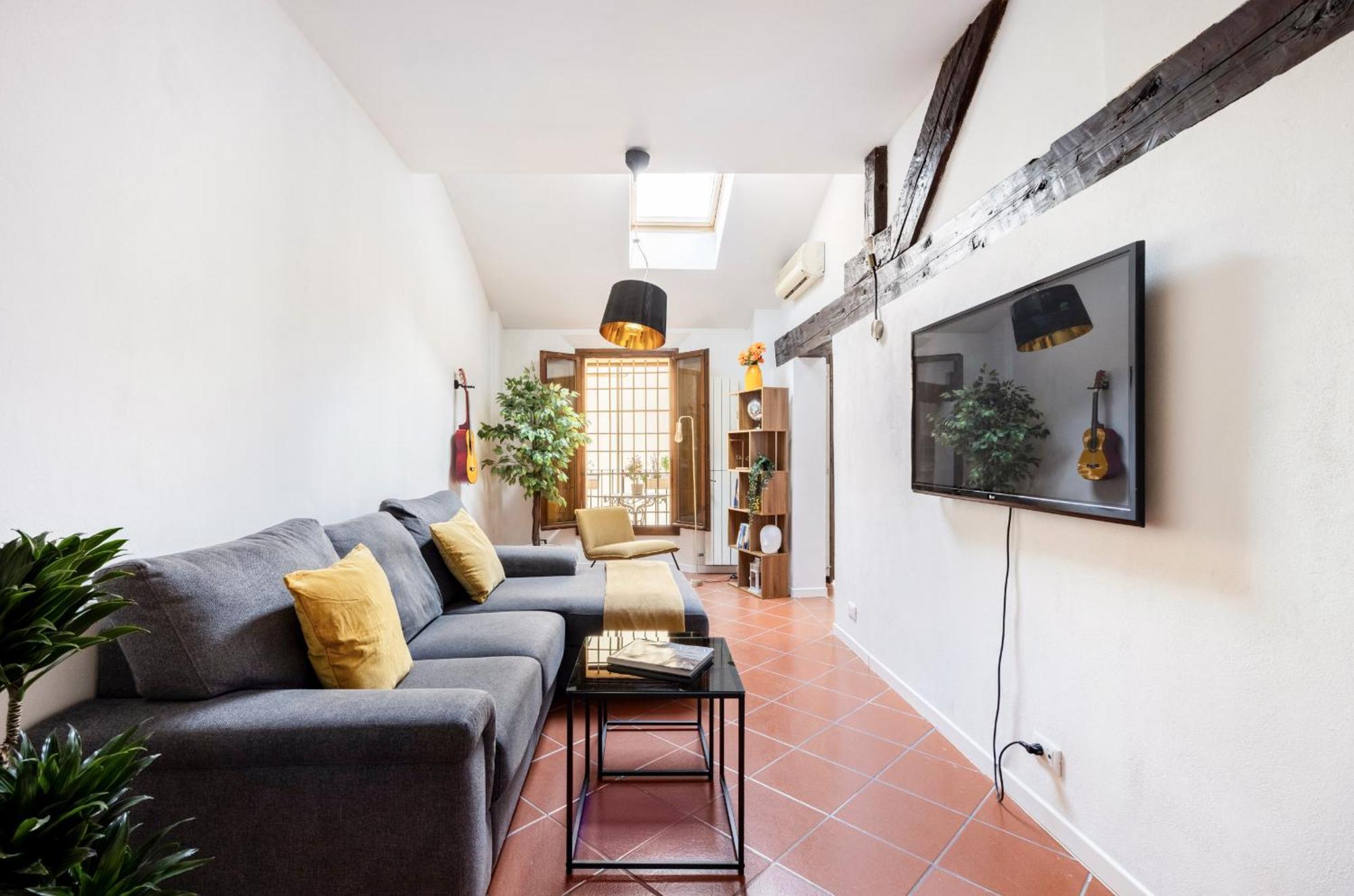 Bright Design House In The Heart Of *