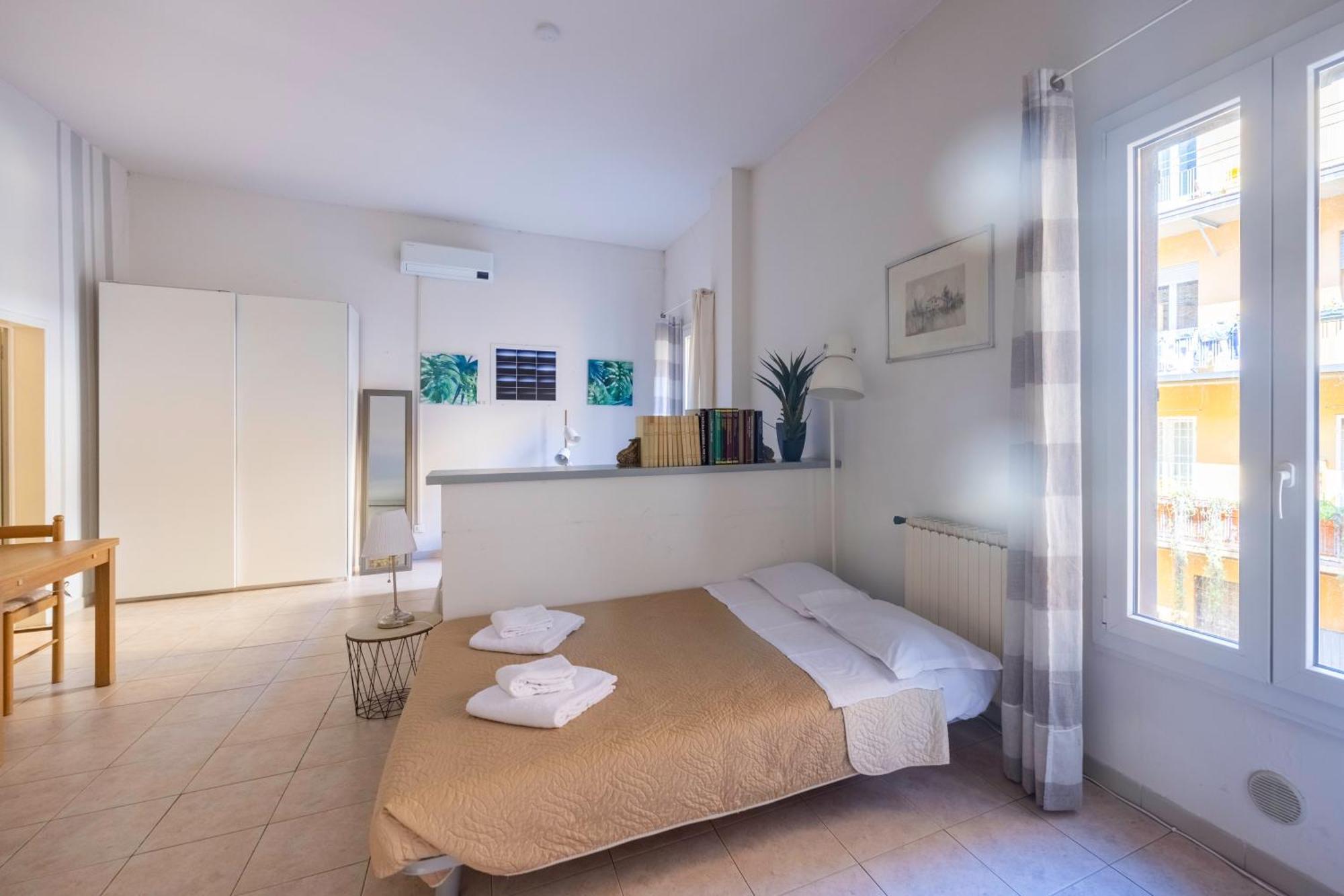 Santo Stefano, By Short Holidays Bologna