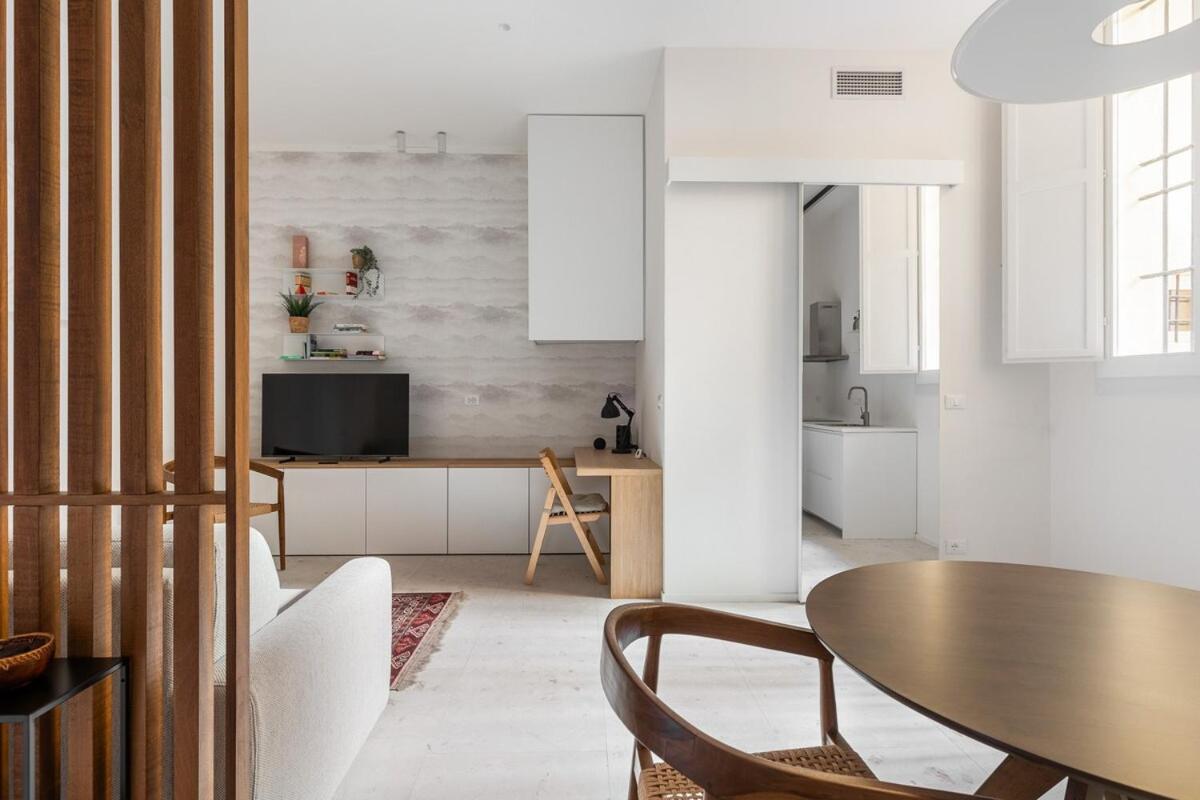 Appartamento San Vitale 86, A Stone's Throw From The Two Towers