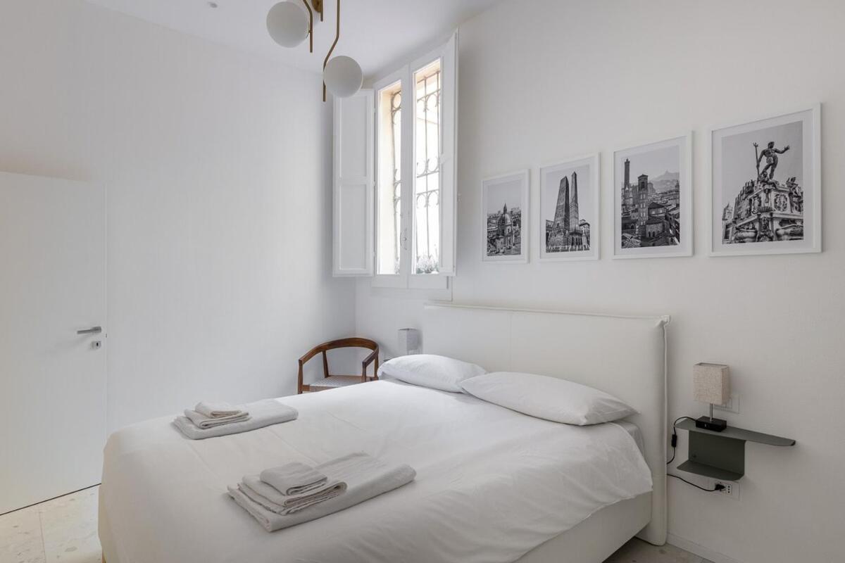 Apartment San Vitale 86, A Stone's Throw From The Two Towers *