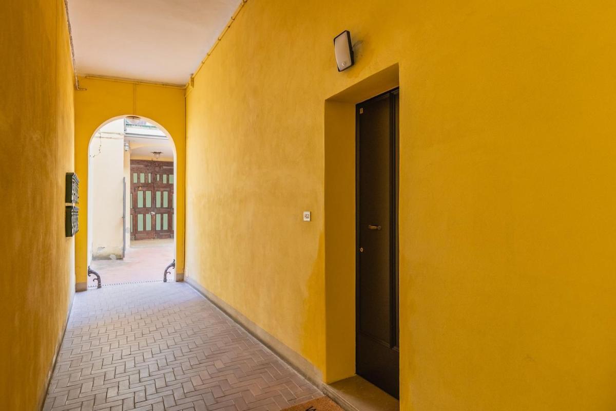San Vitale 86, A Stone's Throw From The Two Towers Appartamento *