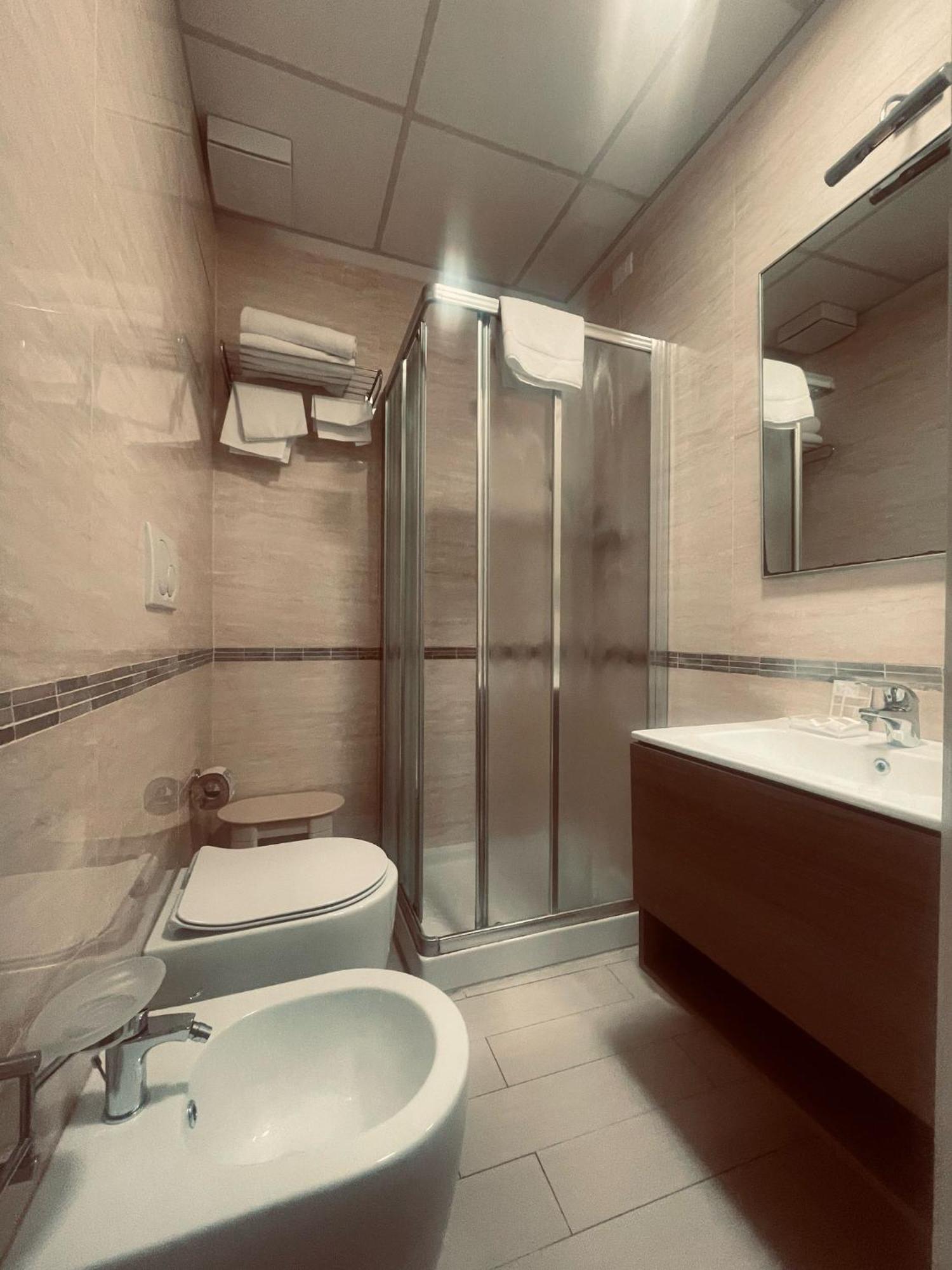 Holiday- Finestrella Hotel