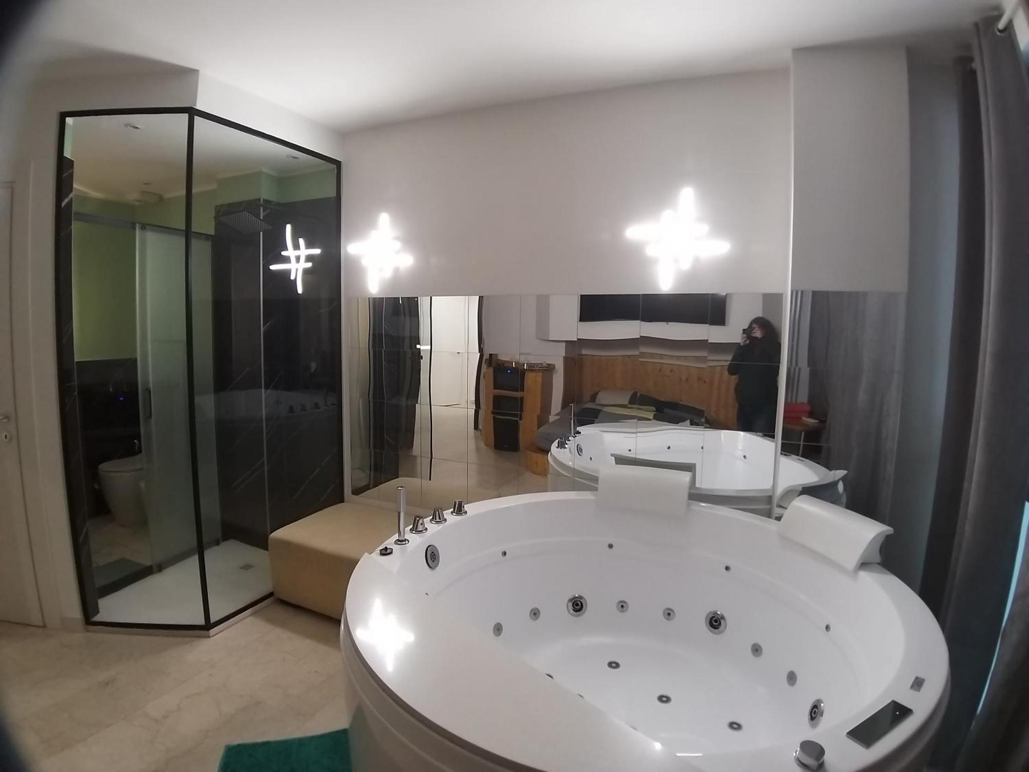4roomz Couette-café 3*