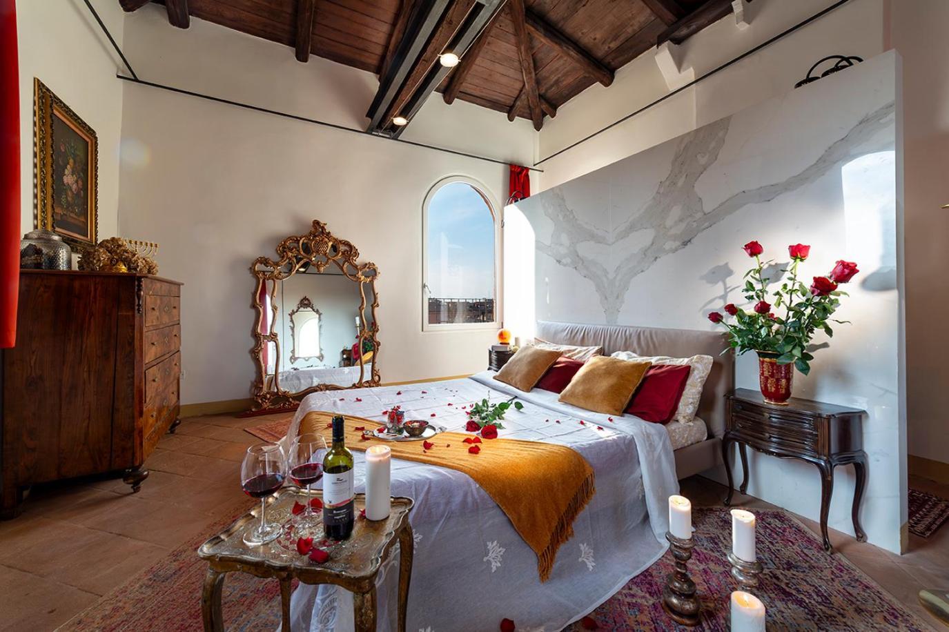 Tower Of Lovers - Ancient Altana Apartment Bologna