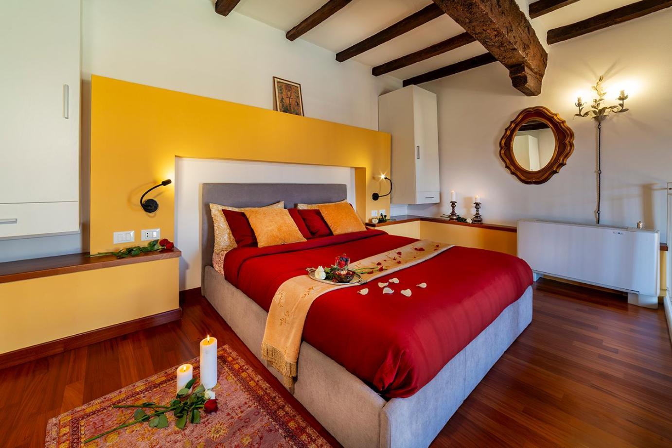 House Of Lovers - Magnificent View In The Heart Of Appartamento Bologna