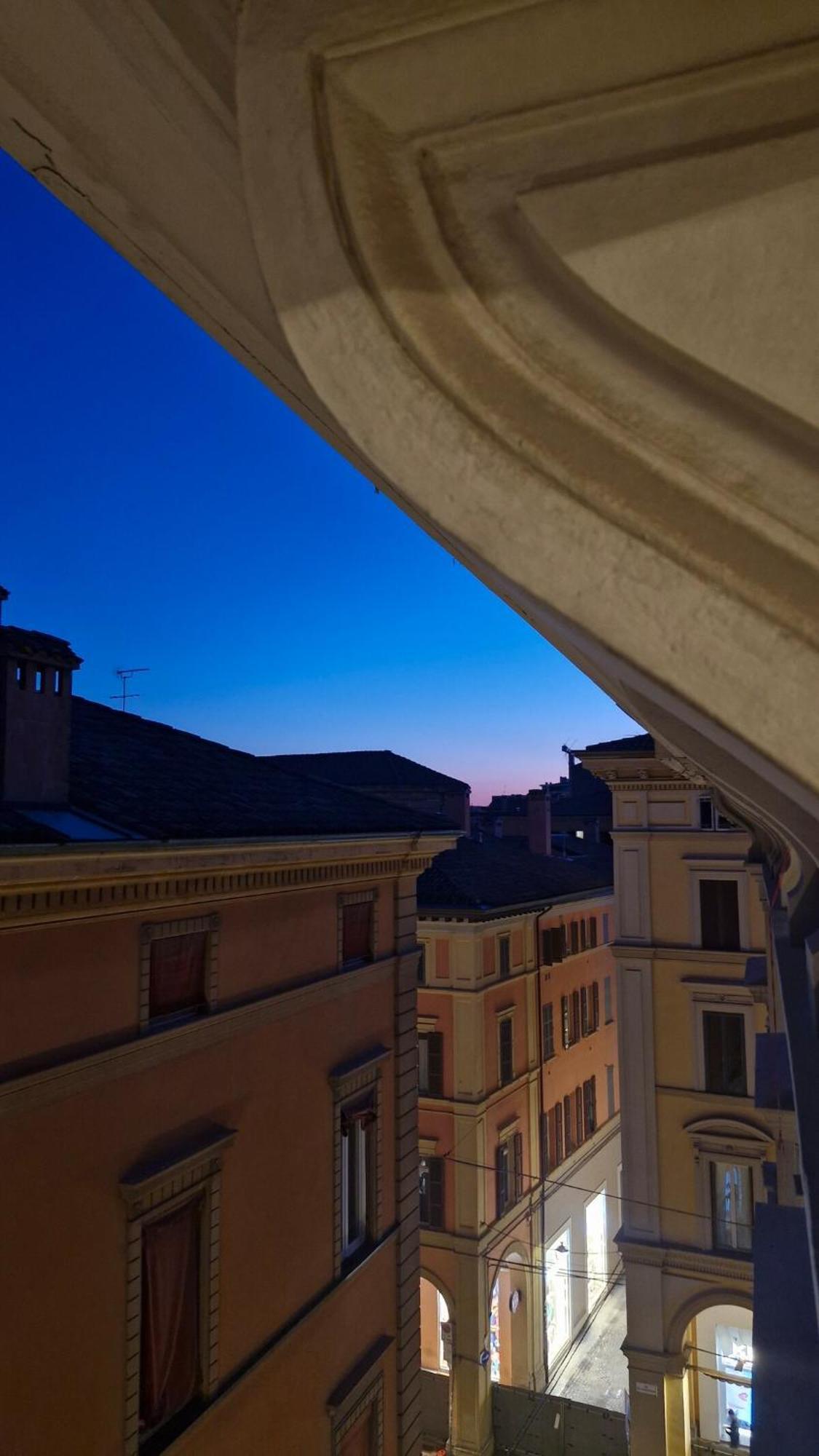 Monolocale Sui Tetti Di - Via Indipendenza Bologne