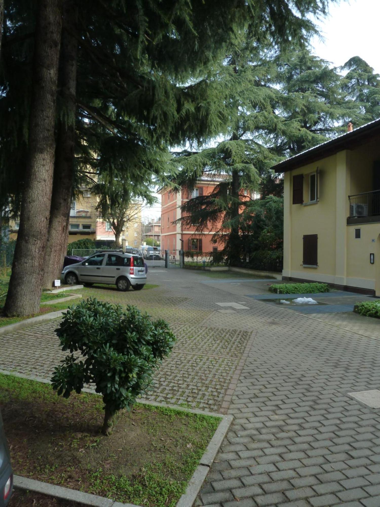 Il Giardinetto - Smart Working - Airport - Private Parking - Private Garden - Ducati - Philip Morris Apartment Bologna
