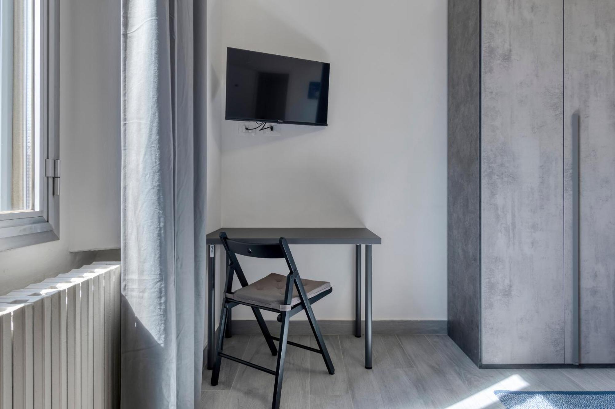 Civico 233 - Stanza Privata Parcheggio Colazione Bagni Condivisi * Bologna