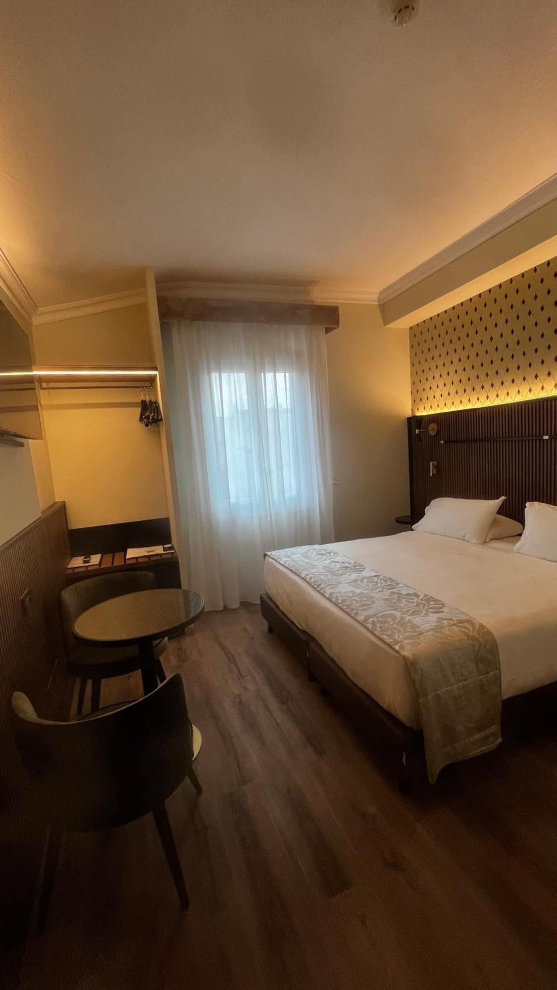 Zanhotel Tre Vecchi Hotel 4*