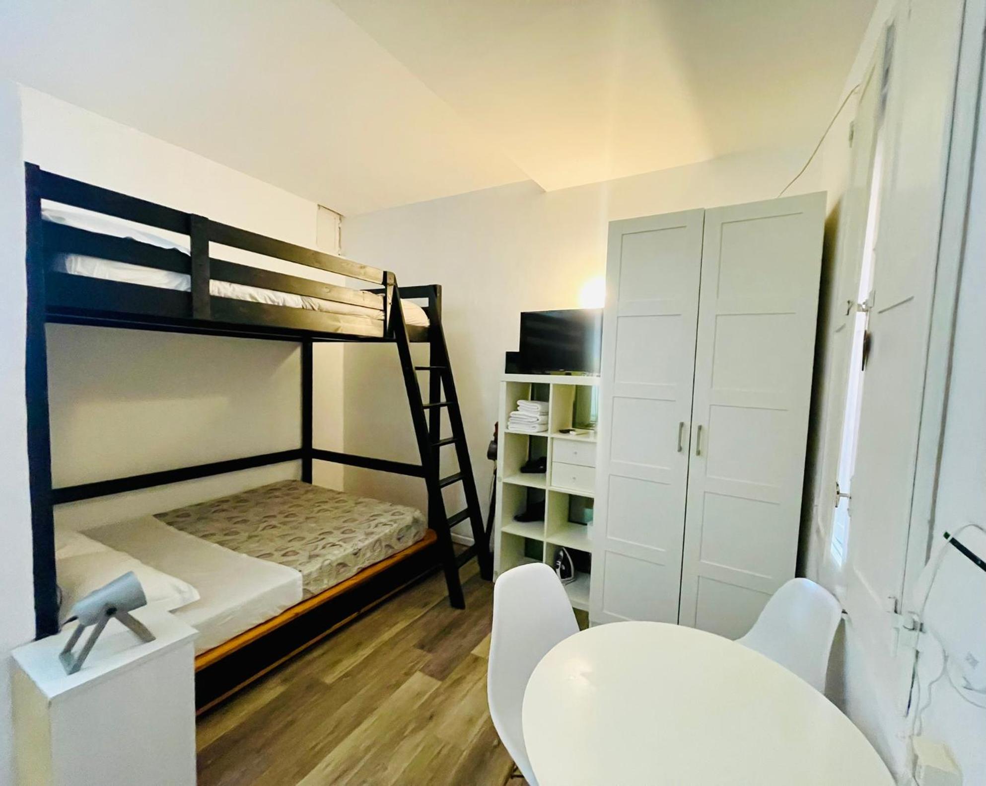 Portici Di Via Piella Apartamento *