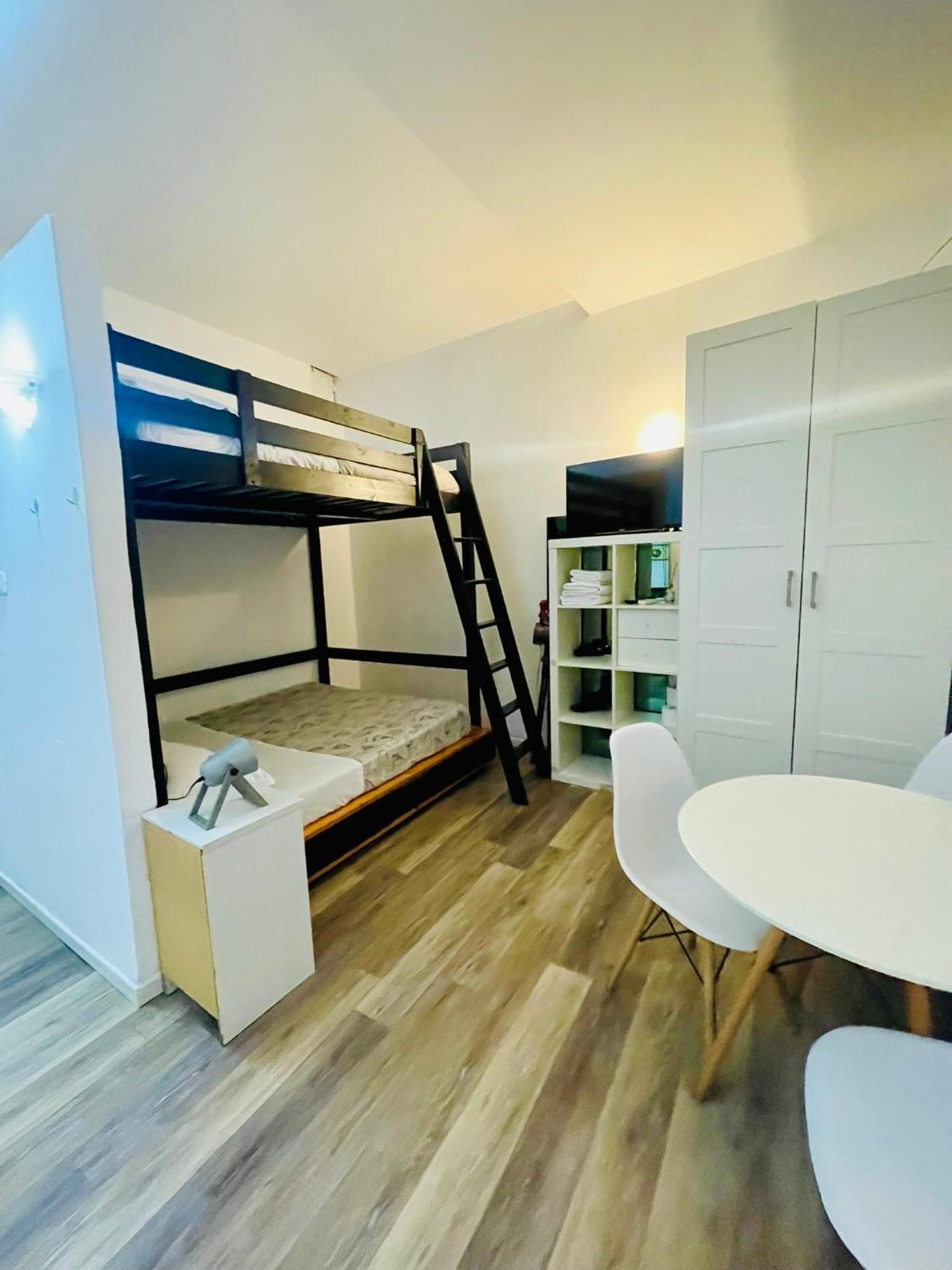 Apartamento Portici Di Via Piella
