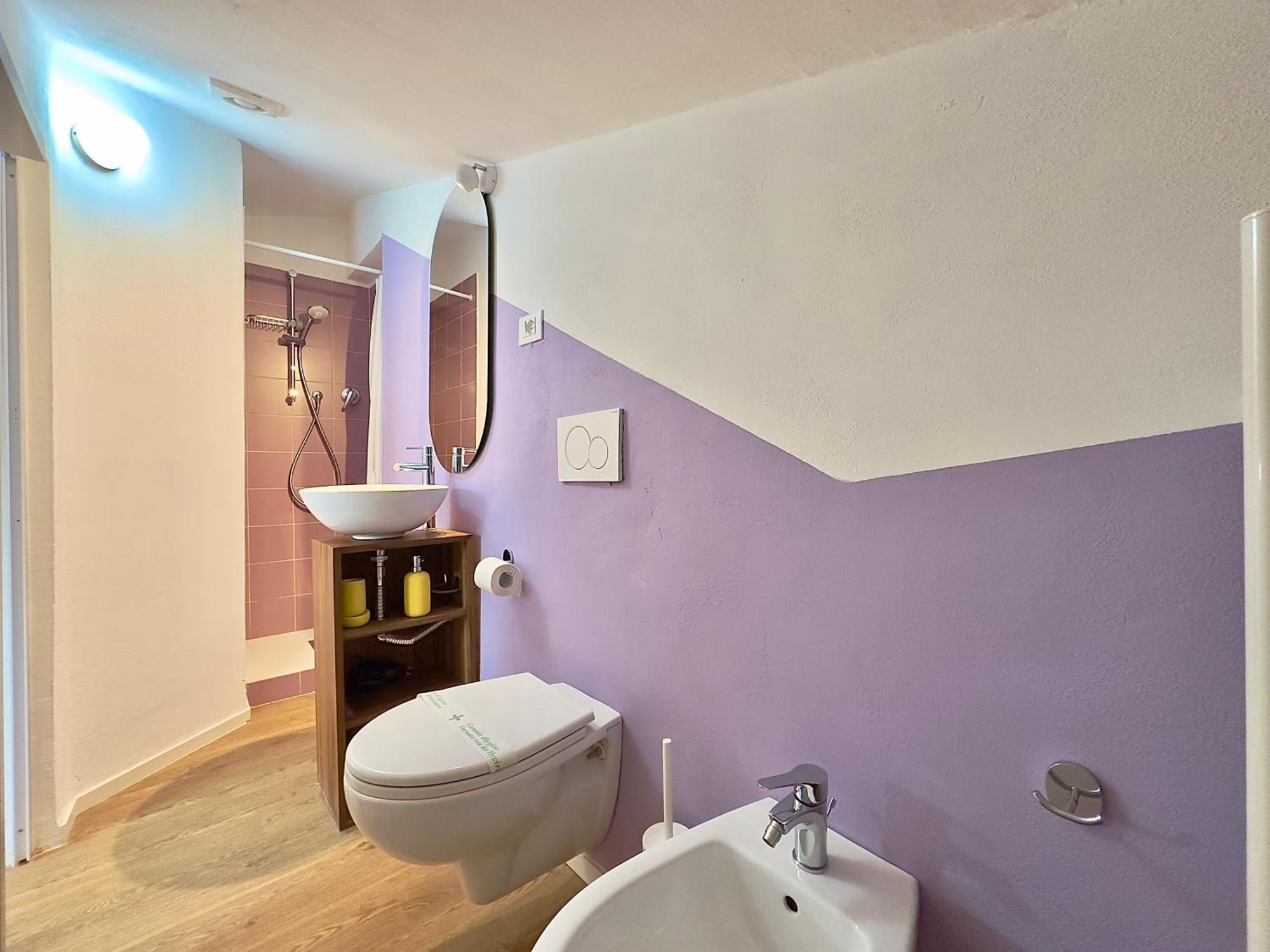 Behappys Charming Balcony-near The Centre&rizzoli Apartment *