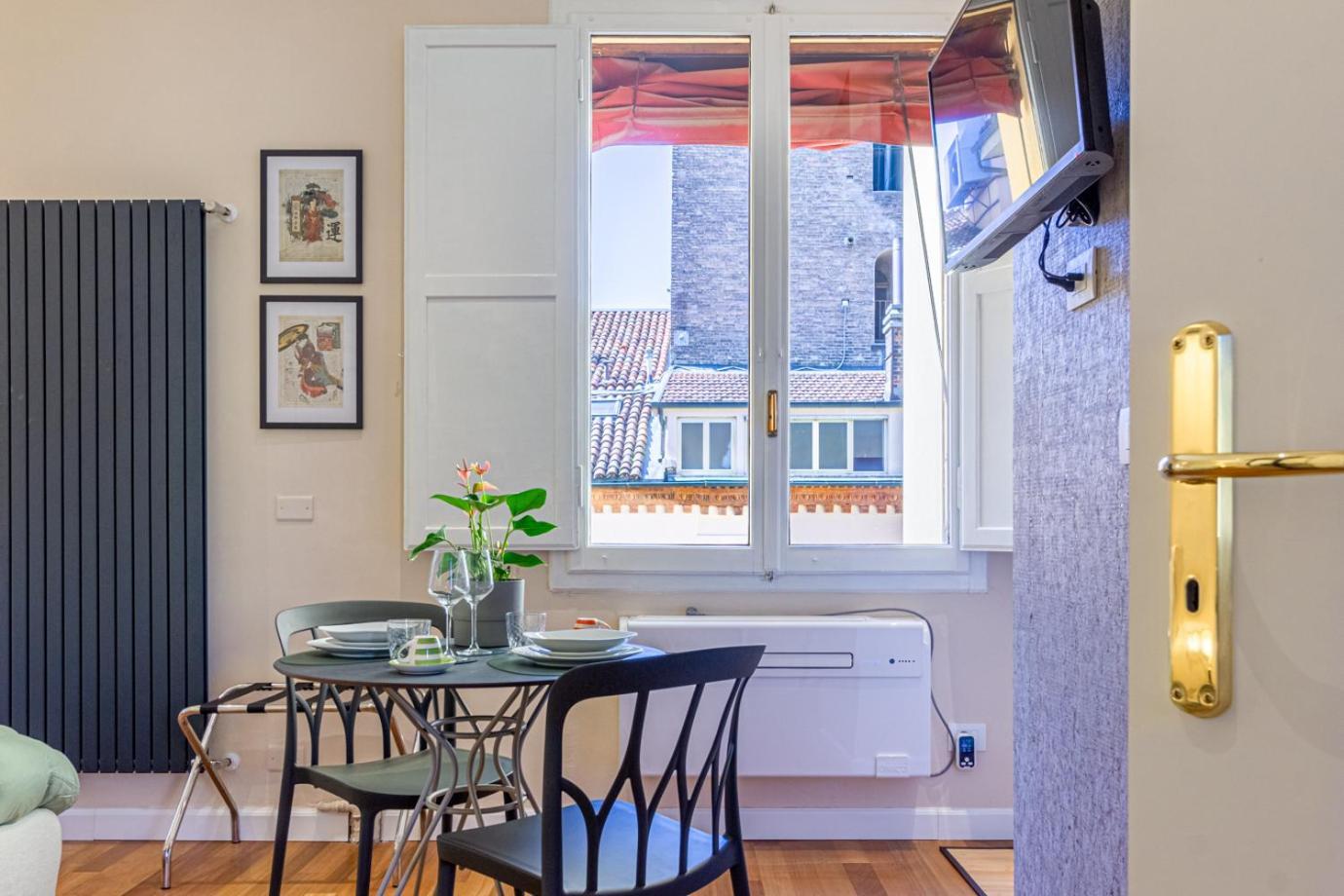 Casa Hygiea In Canton De' Fiori * Bologna