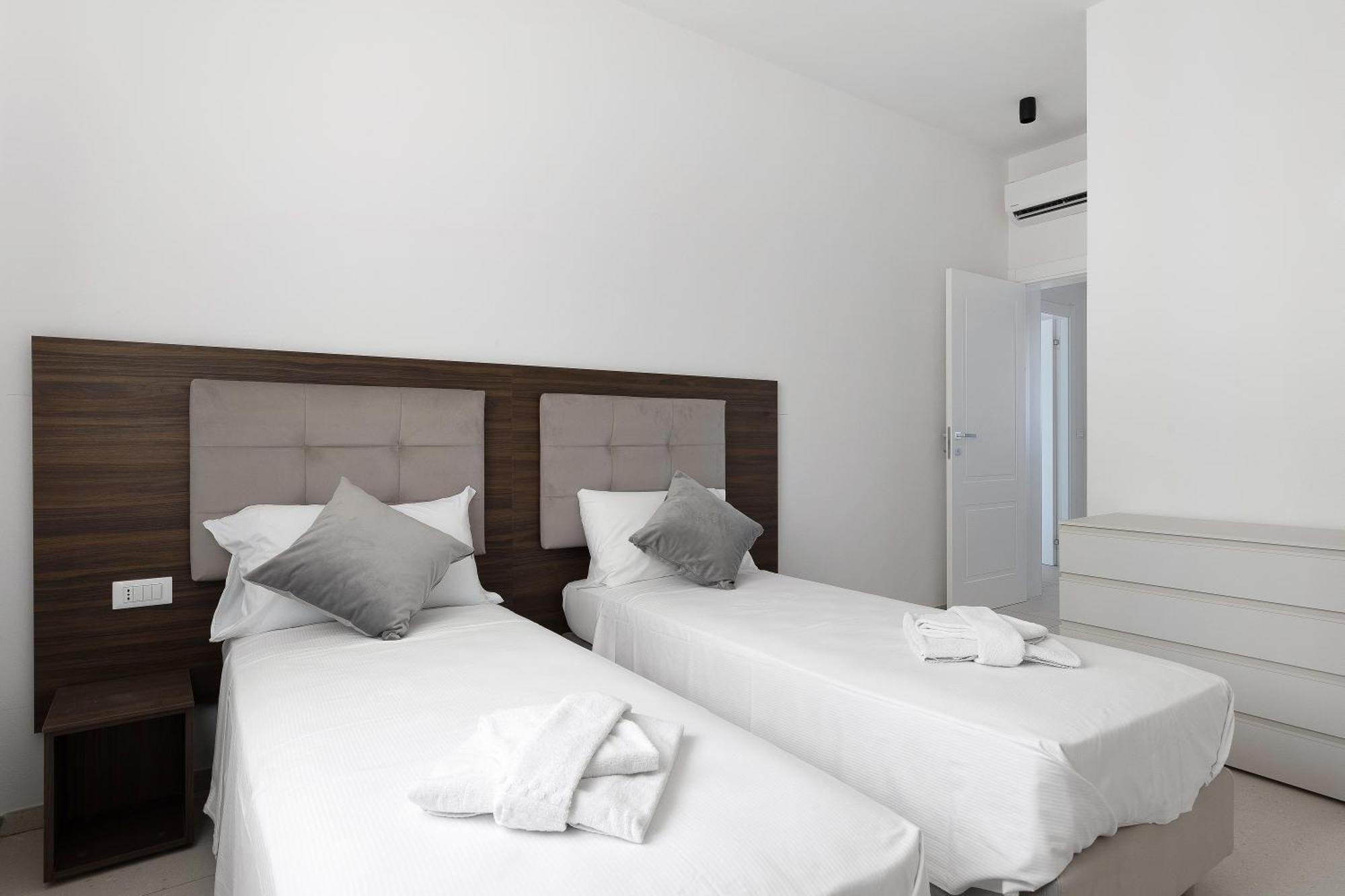 Le Dodici Porte - Porta San Vitale 6 By District Apartment *
