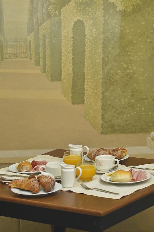 Hotel Zanhotel Tre Vecchi