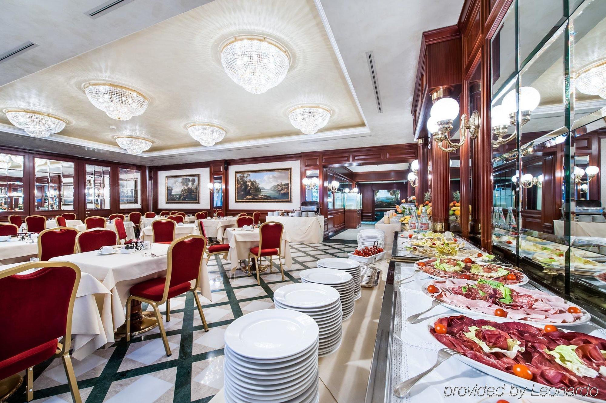 Royal Carlton Hotel