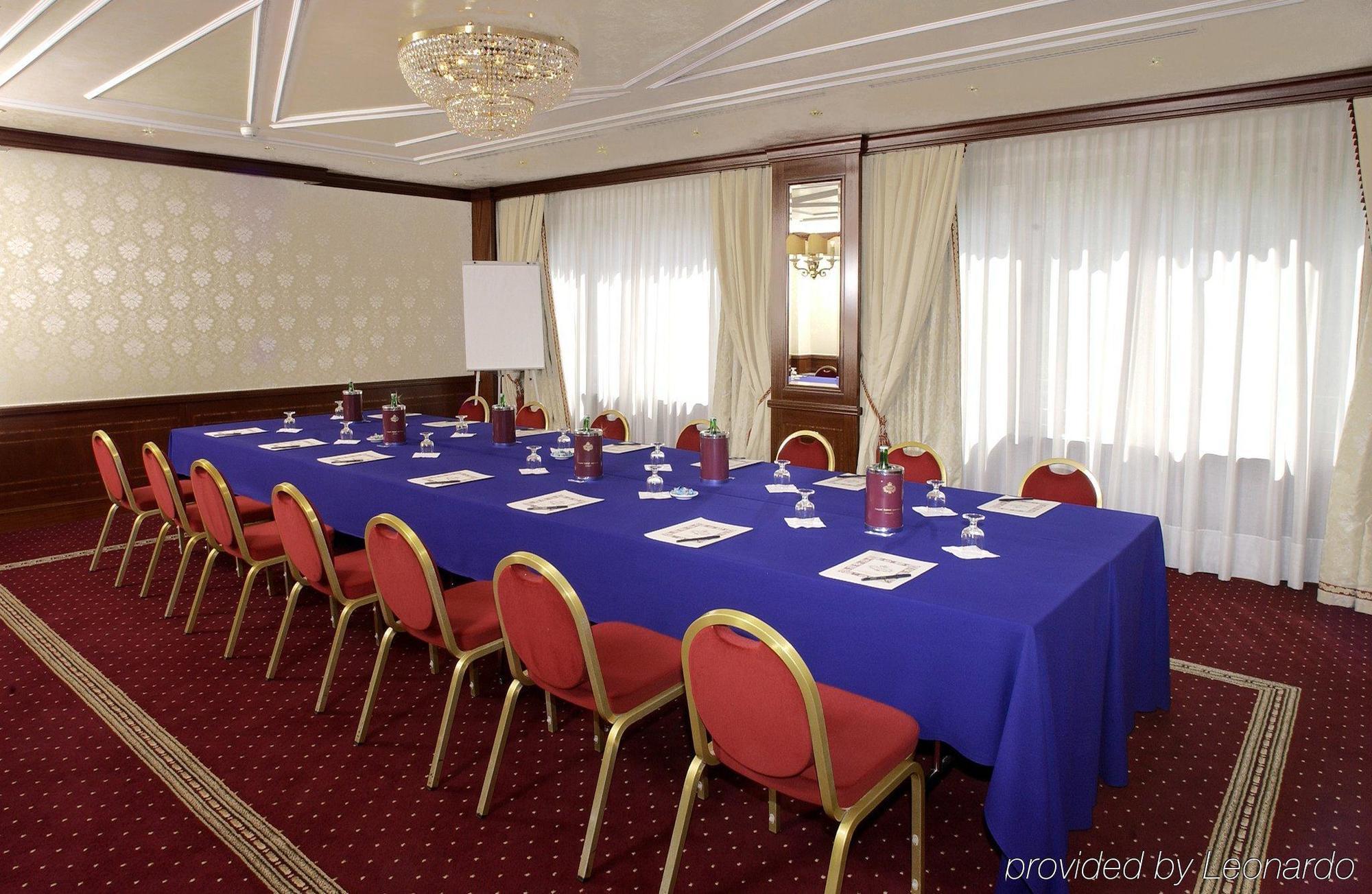 Royal Carlton 4*