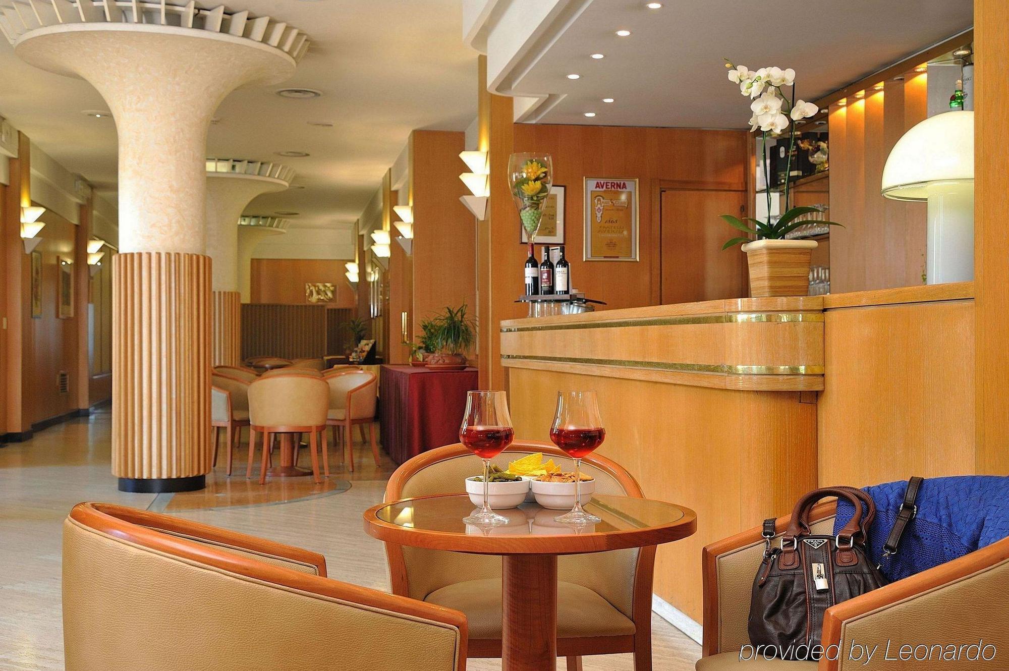 Hotel Airport