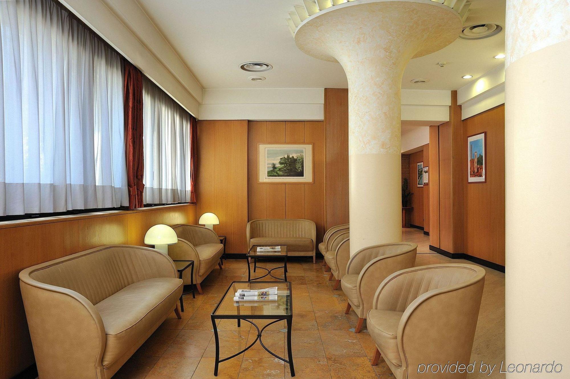 Airport 4* Bologna