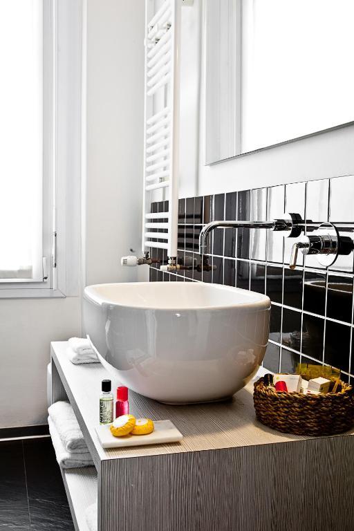 Bed & Breakfast Mua Boutique Bologna 2*