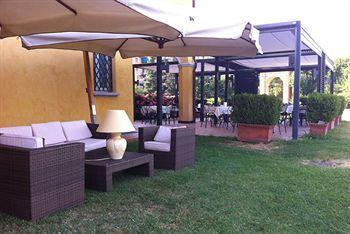 Aretusi Hotel 3*
