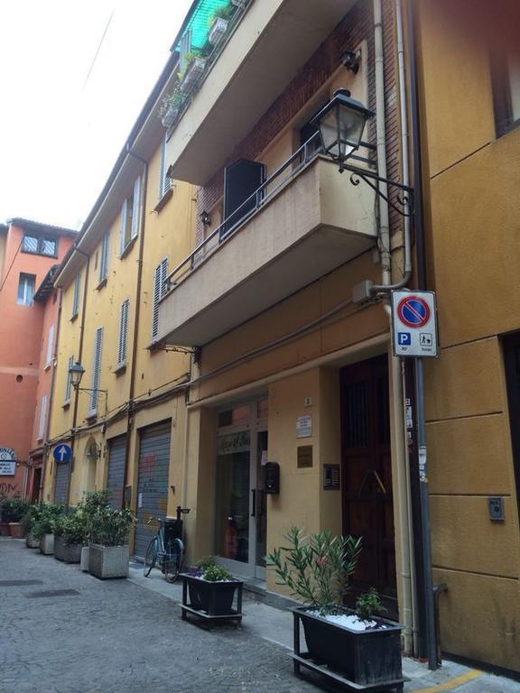 Dell'orso - - Bologna