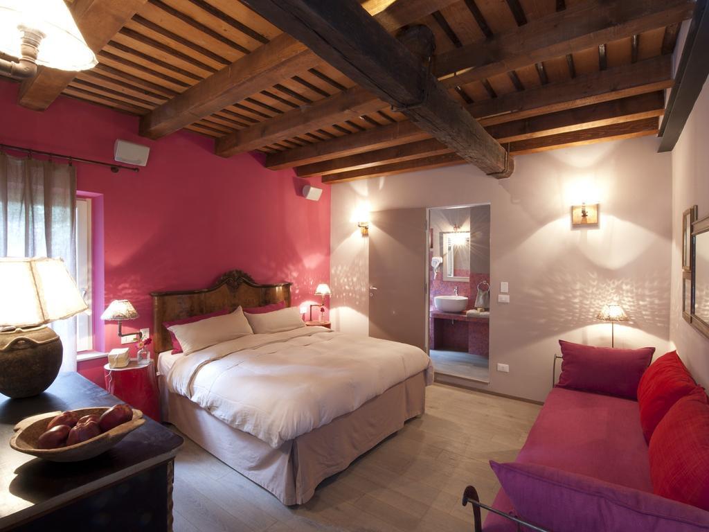 Casa Fluo Relais