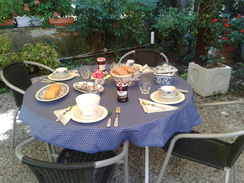 Bed & Breakfast Borgo Al Navile