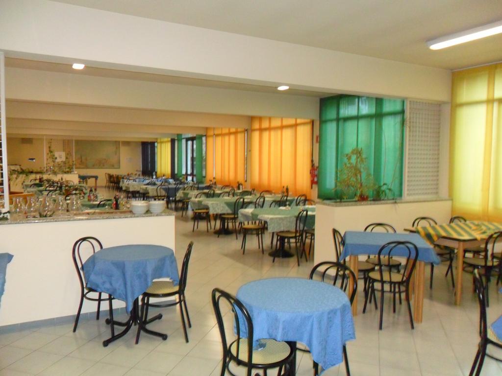 Hotel Ospitalita San Tommaso D'aquino Bologna