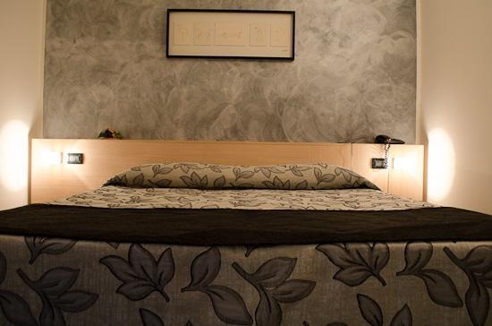 Hotel Holiday- Finestrella 3*