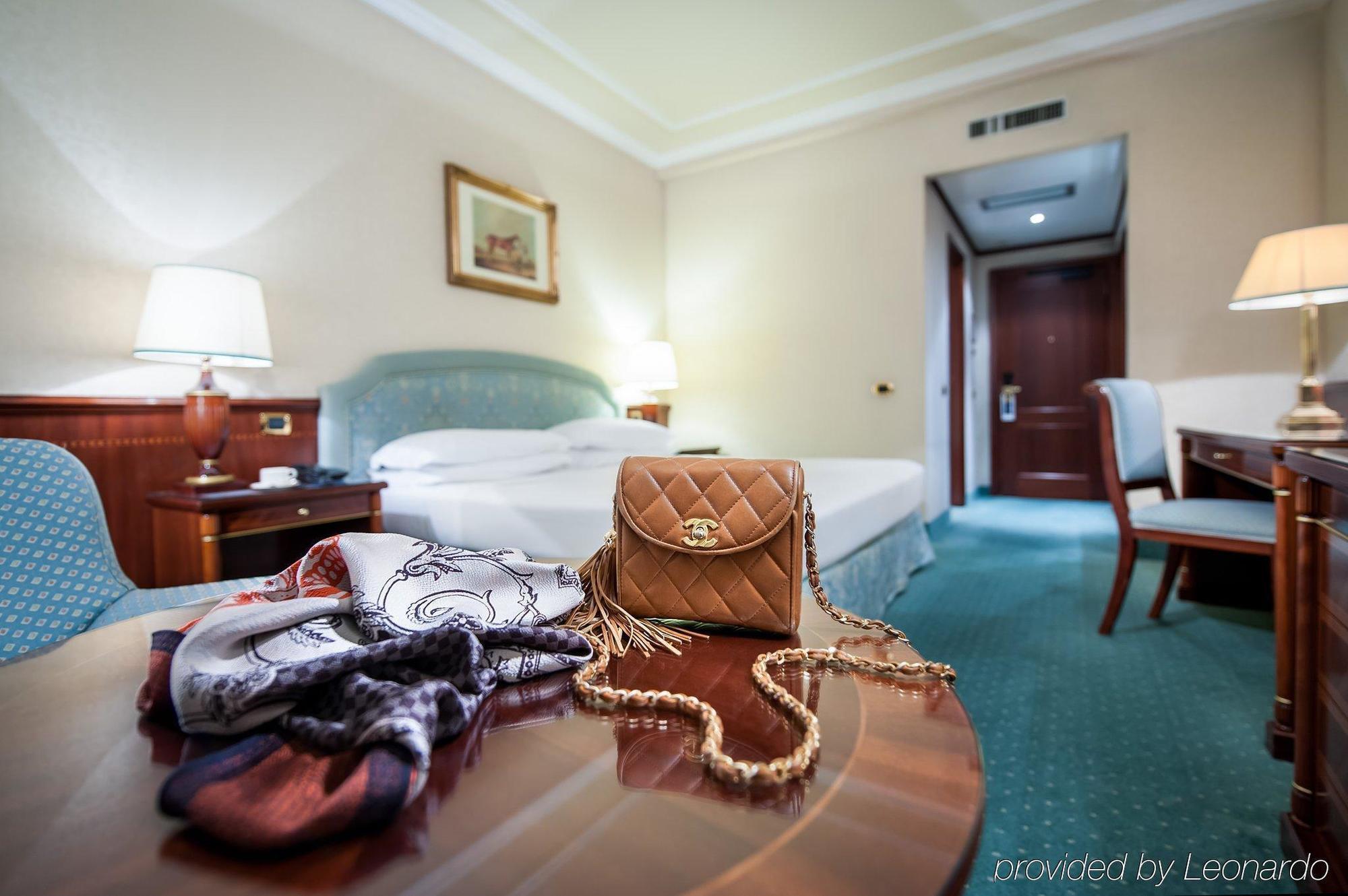 Hotel Royal Carlton