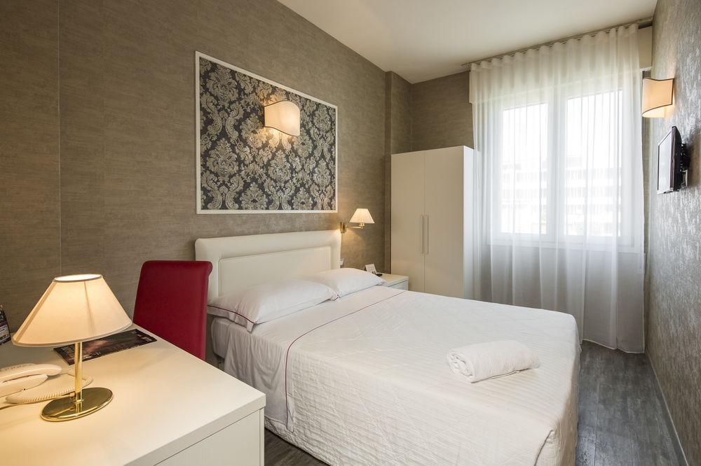 Nuovo Del Porto Hotel 3*