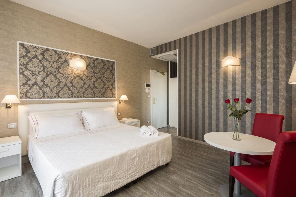 Nuovo Del Porto Hotel 3*
