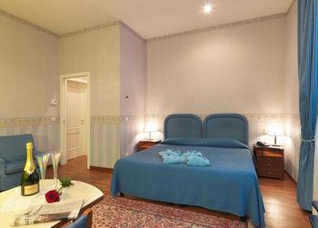 Nuovo Del Porto Hotel 3*