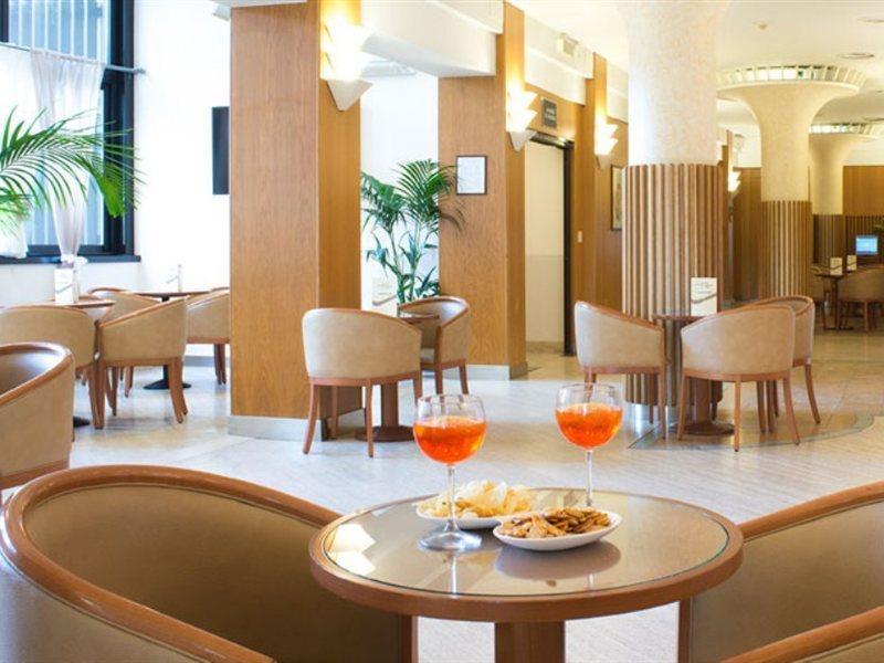 Hotel Airport