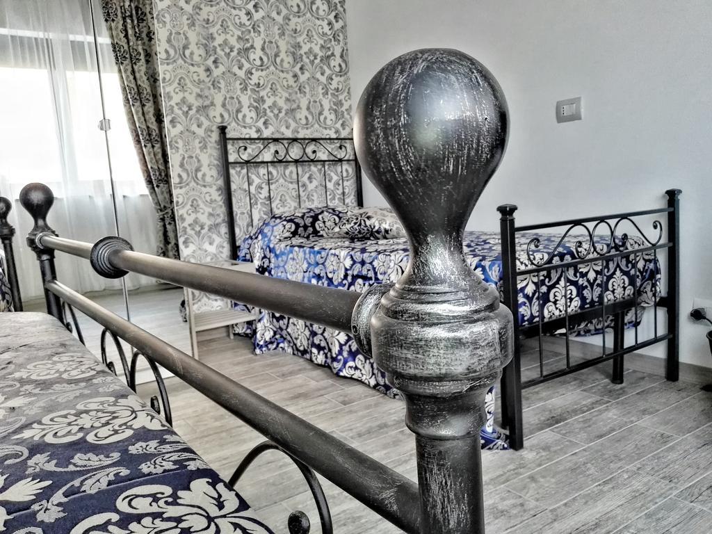 Guest house Central City Rooms