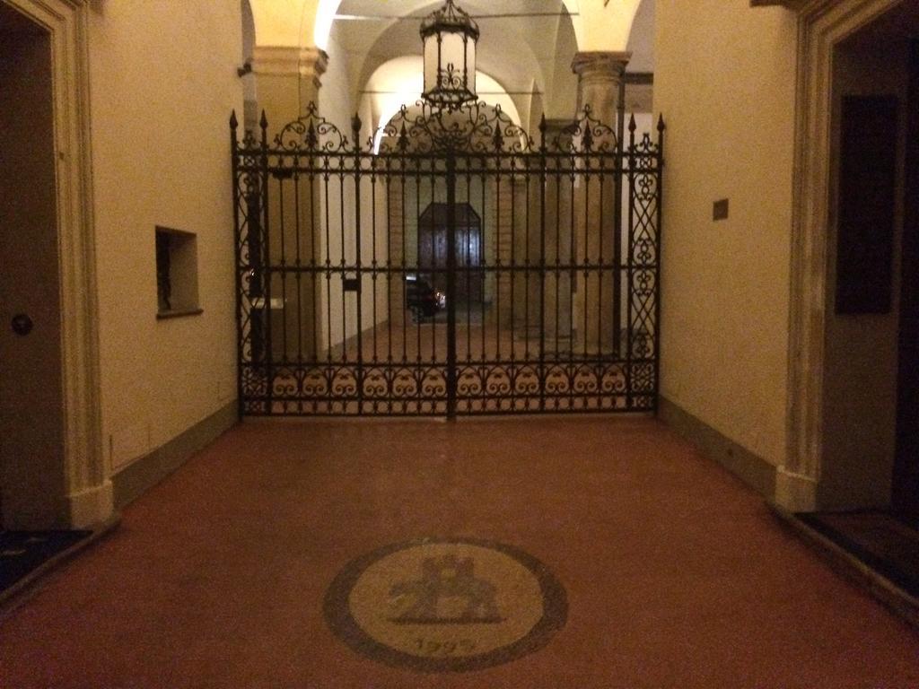 Tl Palazzo Fantuzzi Apartment