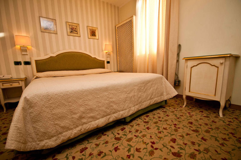 Porta San Mamolo 4* Bologna