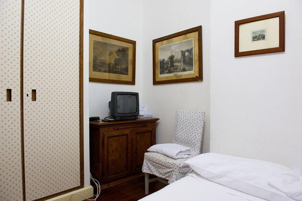 Cristina Rossi Bed & Breakfast 3*