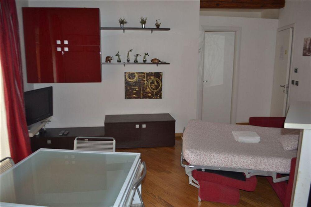 B&B And Home La Piazzetta Della Pioggia Bologna