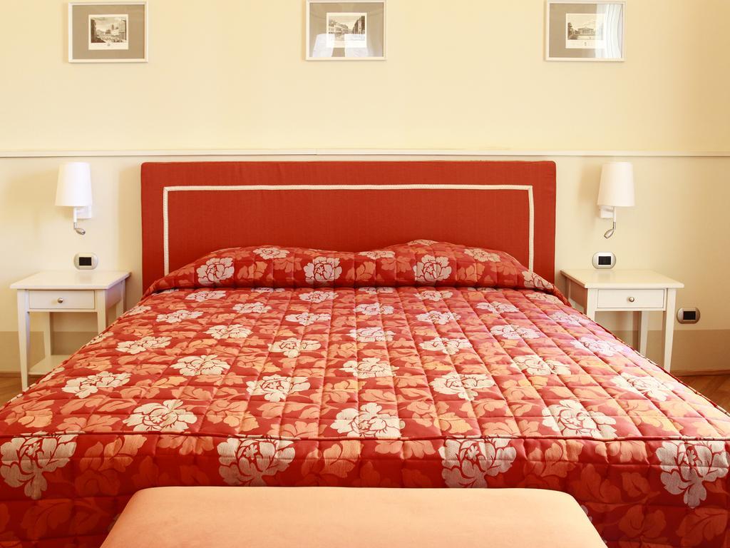 Casa Isolani Luxury Piazza Maggiore Bolonia