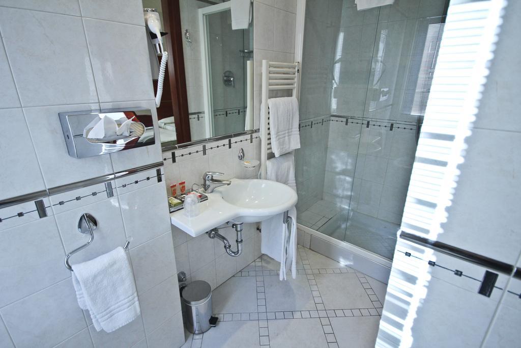 Hotel Millennhotel 3*