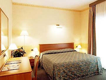 Hotel Nuovo Del Porto Bologna