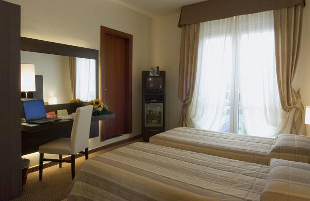 Hotel Fiera Wellness & 3*